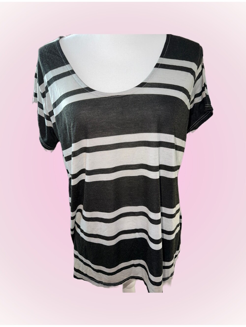 Juniors Size XL Extra Large Black & White Striped Rue 21 Top | Shirt